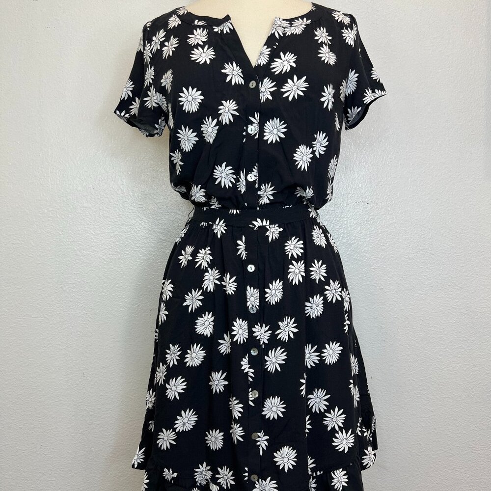 J. Jill Ruffled Hem Daisy Print Black White Short‎ Sleeve Dress Women's Size XS